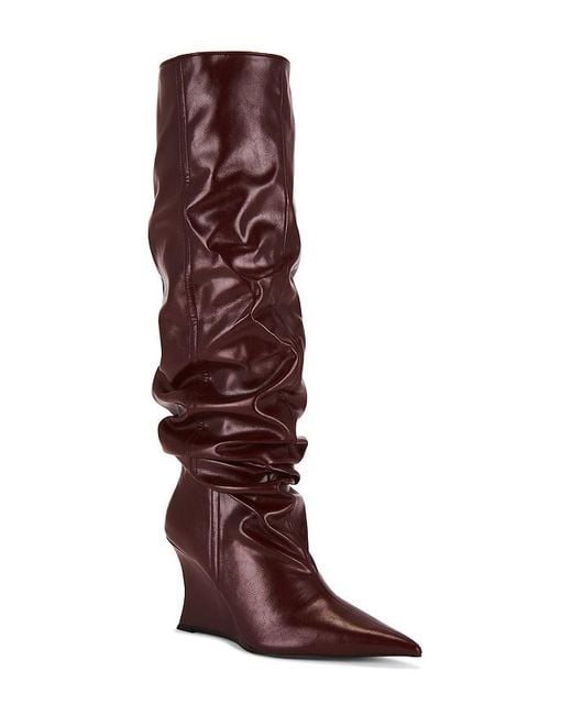 Steve Madden Brown Boot Distortion