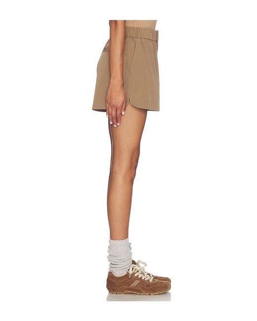 Varley Natural Nila Mid Rise Short