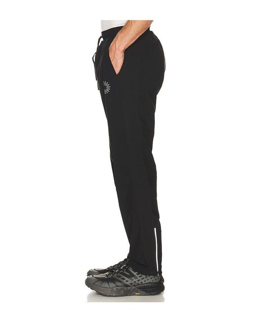 Paradise Zero Black Cross Train Jogger for men