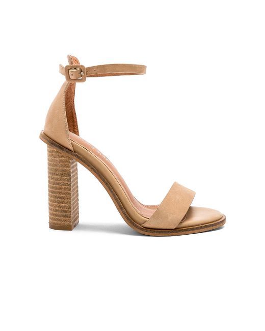 alias mae macy heel