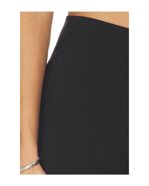 Elora Capri En Color Negro Talla (También En Xl) GUIZIO de color Black
