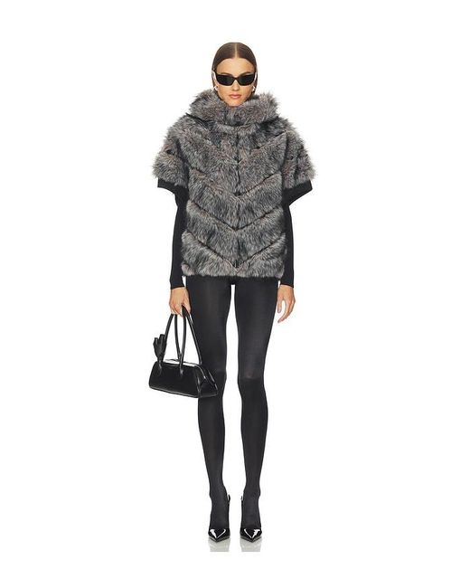 Jocelyn Gray Faux Fox Hooded Chevron Short Sleeve Jacket