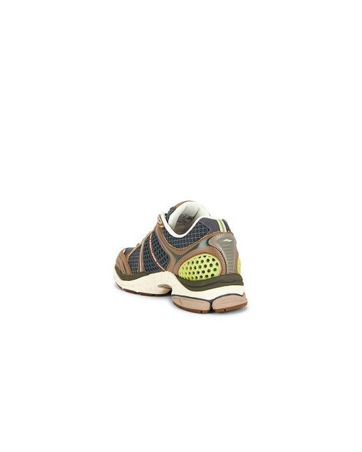 Progrid Triumph 4 Sneakers En,Taupe. Taille Also En .5 Saucony pour homme en coloris Multicolor