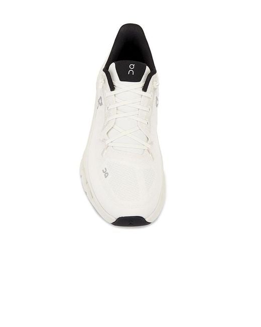On Shoes White Cloudtilt Sneaker