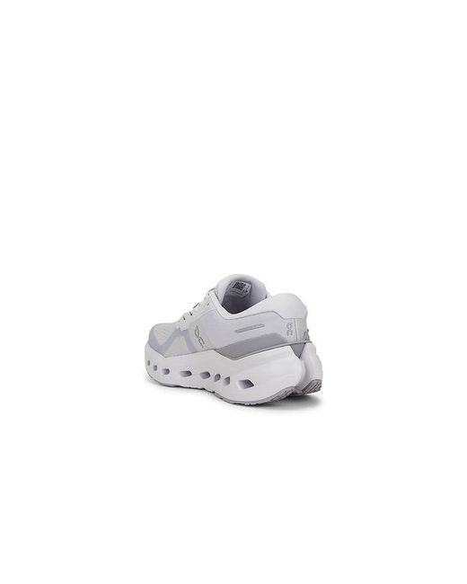 On Shoes Sneakers Cloudrunner in White für Herren