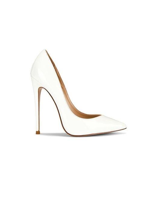 Femme LA White Rum Pump