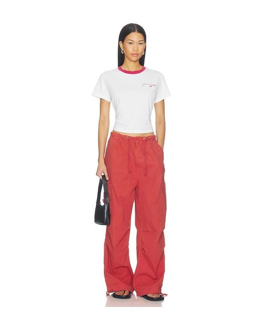 FAVORITE DAUGHTER White The Cropped Signature Chest Tee
