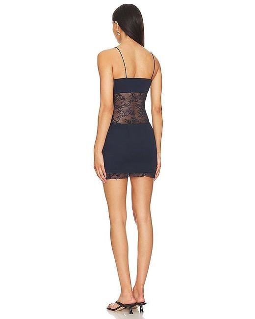 ROBE COURTE CATALYA en Navy superdown en coloris Blue