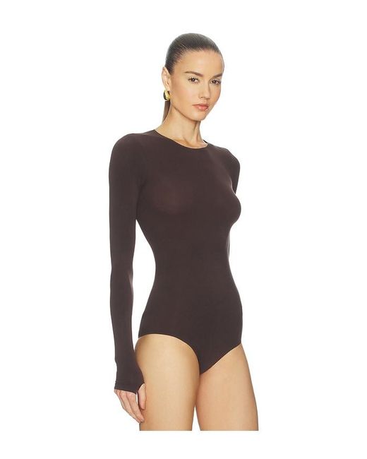 BODY en Brown. Commando en coloris Purple