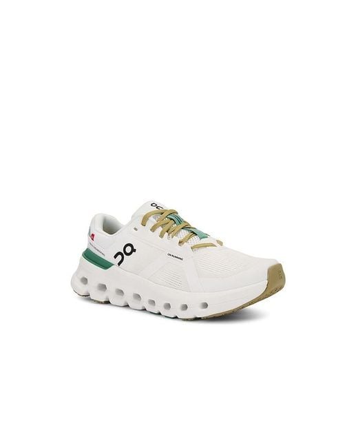 On Shoes White Cloudrunner 2 Sneaker