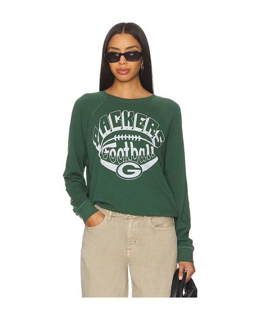Junk Food Green Packers Football Sweatshirt