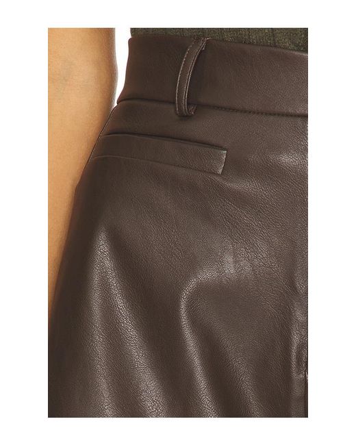 NonChalant Label Black Gavin Short