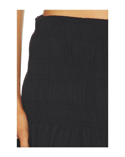 Closed Black Gathered Skirt