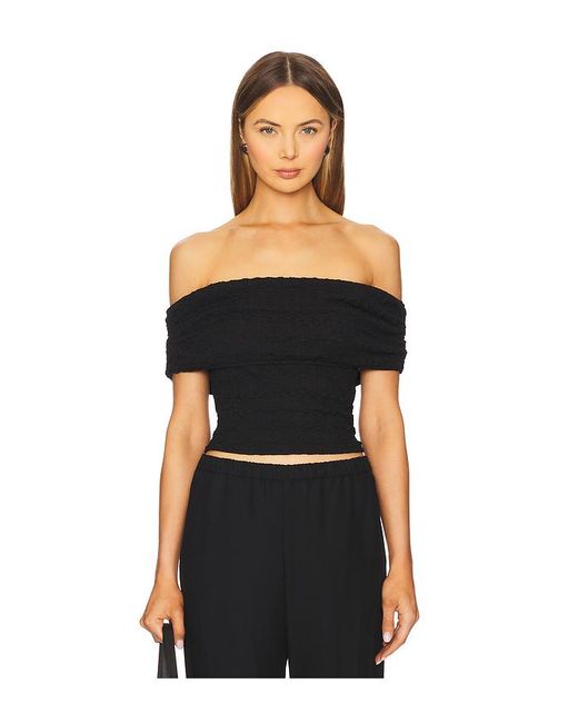 Top De Punto Texturizado Con Hombros Descubiertos. En Color Negro Talla (También En M, S, Xs) Astr de color Black