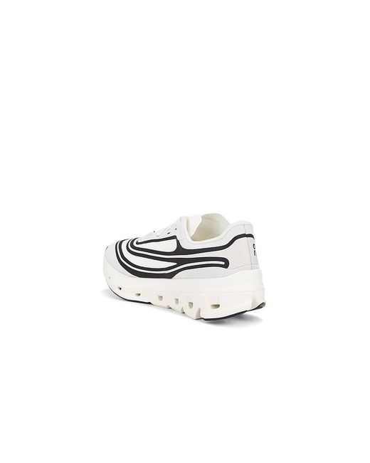 On Shoes White Cloudflow 5 Ad for men