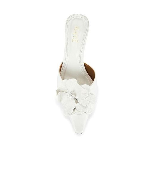 Raye White Kennedy Pump