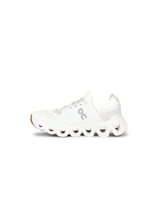 On Shoes White Cloudswift 4 Sneaker