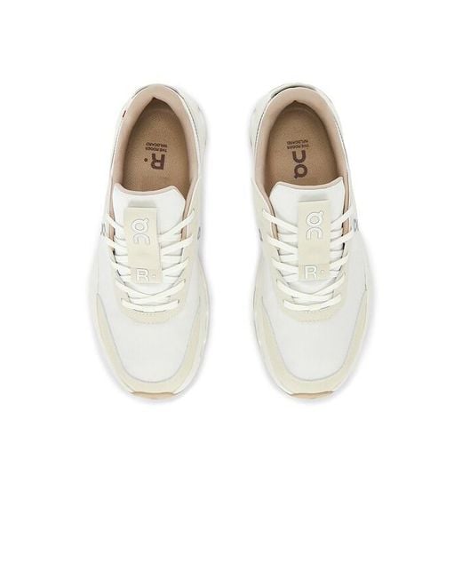 On Shoes White The Roger Wildcard for men