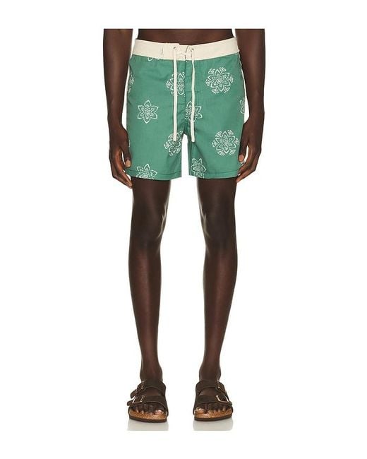 Rhythm Green Doily Heritage Trunk for men