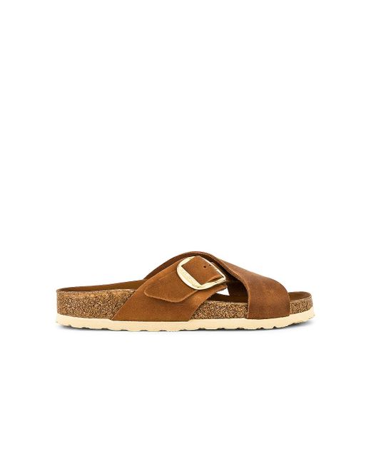 open toe buckle sandals