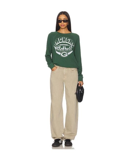 Junk Food Green Packers Football Sweatshirt