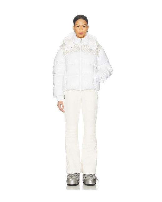 Casablanca White Puffer With Removable Sleeves