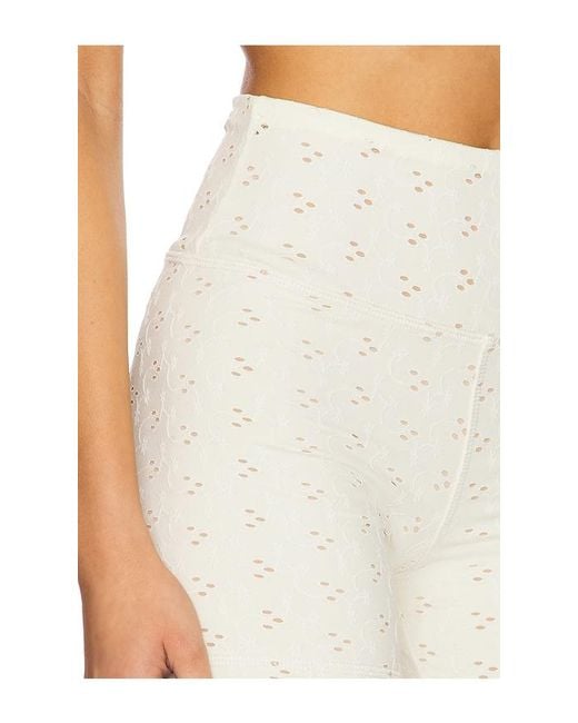 Strut-this White The Short
