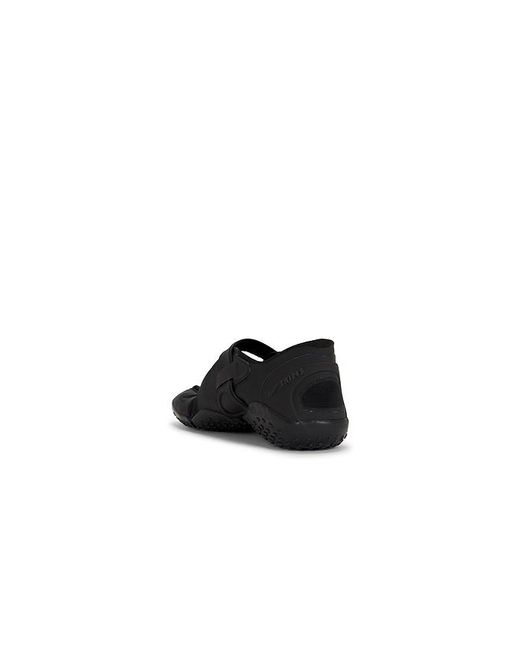 NikeSKIMS Black Rift Mesh Sneaker