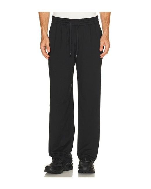 lululemon athletica Black Soft Jersey Classic Fit Pant Regular for men