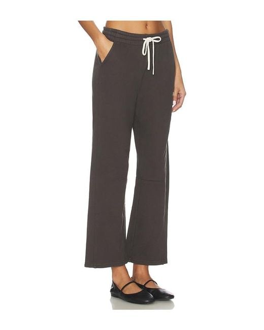 PERFECTWHITETEE Black Fallon Structured Fleece Barrel Pant