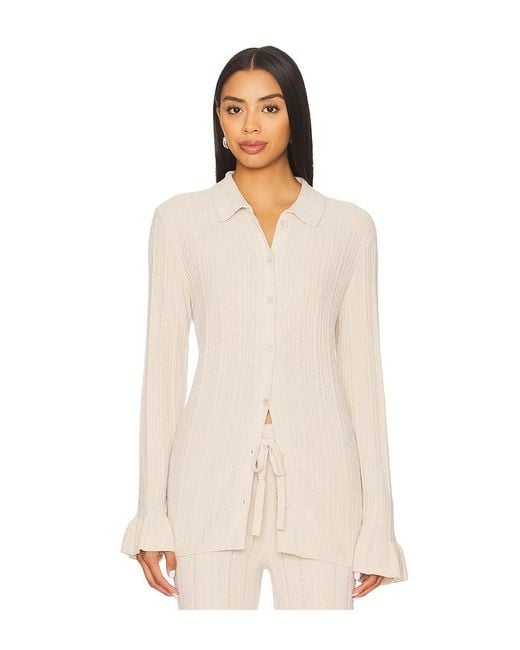 Cozychic Ultra Lite Ribbed Ruffle Cuff Shirt En Color Crema Talla (También En M, S, Xl, Xs) Barefoot Dreams de color Natural