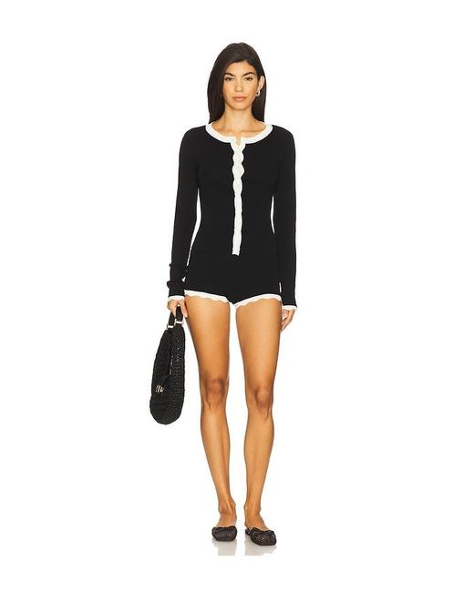 Seven Wonders Black Milenia Hot Short