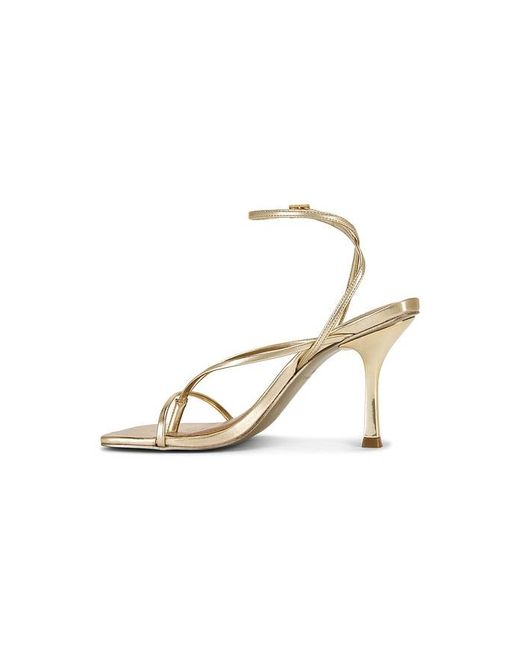 Steve Madden White Annie Heel