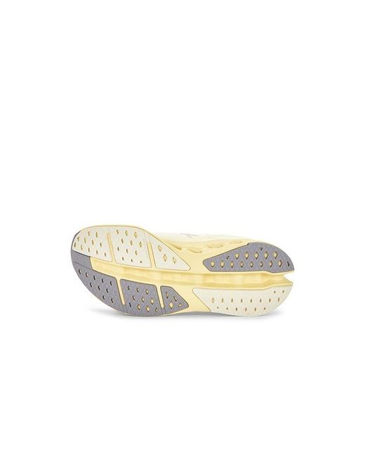 On Shoes Metallic Cloudsurfer Max for men