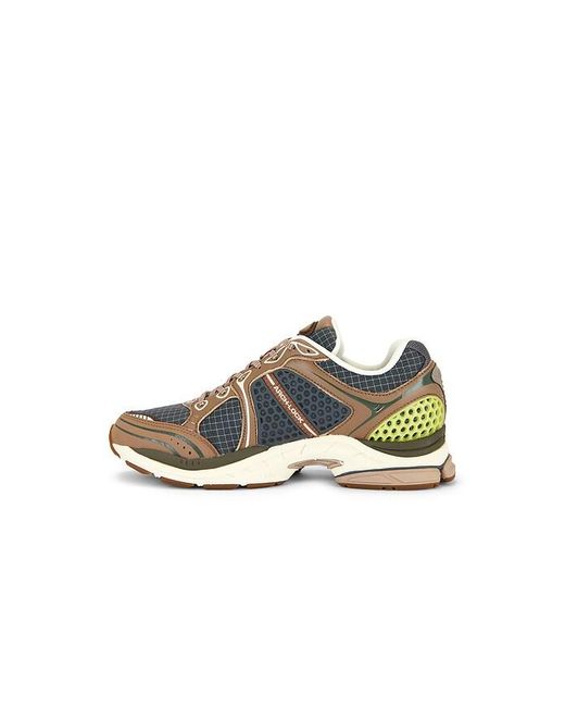 Progrid Triumph 4 Sneakers En,Taupe. Taille Also En .5 Saucony pour homme en coloris Multicolor