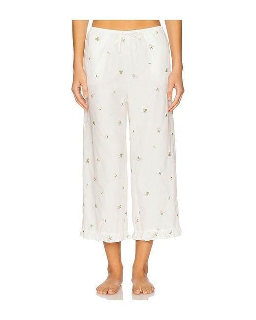 WeWoreWhat White Ruffle Pull-On Pant