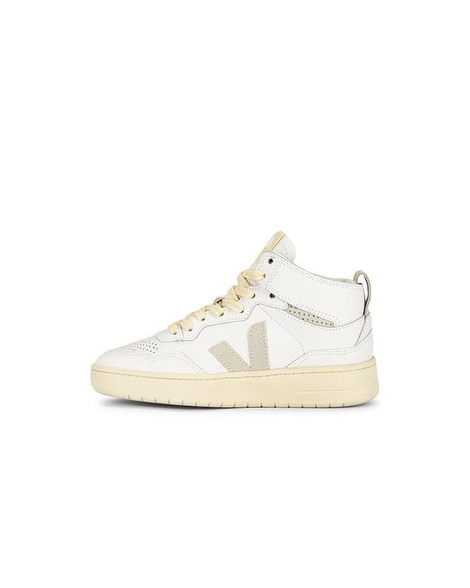 Veja White V-95 Sneaker