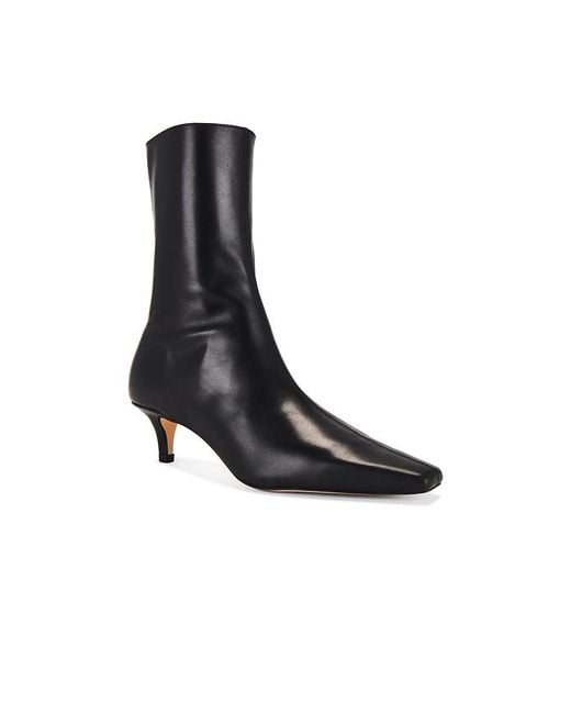 Raye Black Boot Karina