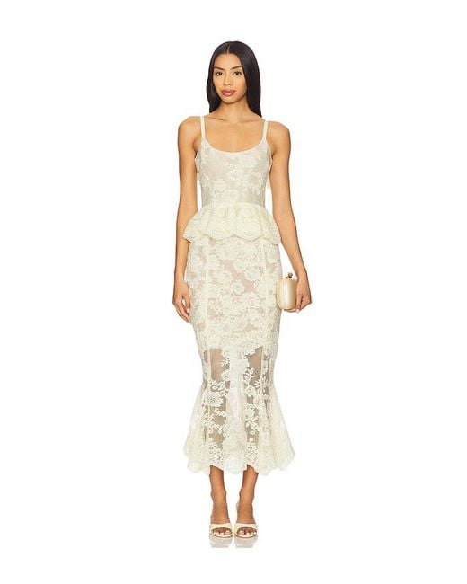 V. Chapman White Vinetta Set