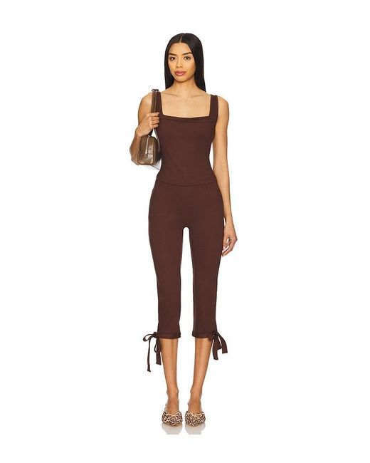 Miaou Brown Emma Capri