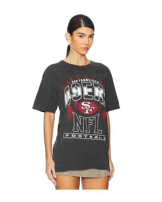 Junk Food Black Vintage Graphic Crew Tee for men