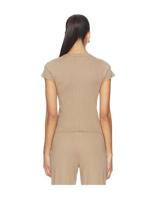 VIR VITA Natural Pointelle Scoop Tee
