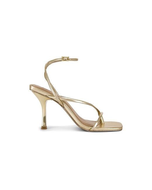 Steve Madden White Annie Heel