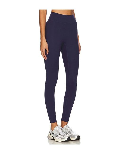 437 Blue The Essentials Legging