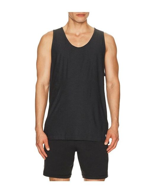 vuori Black Strato Tech Tank for men