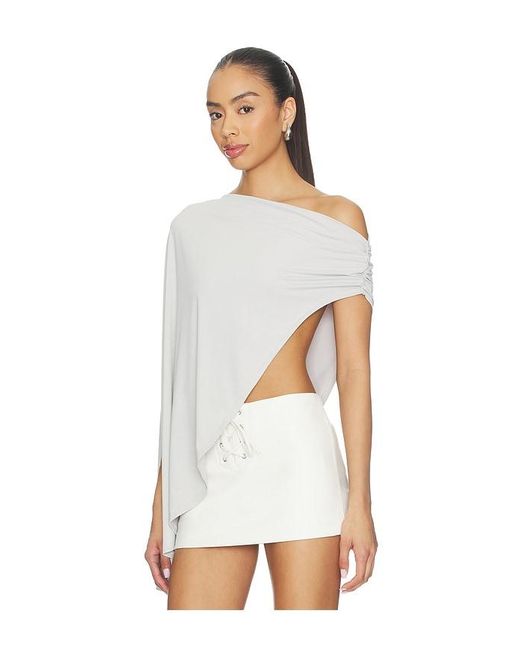 Lioness White Reborn Poncho