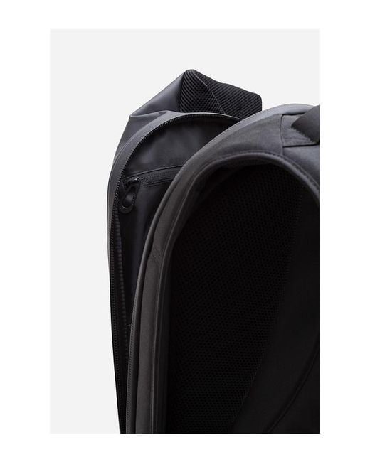 Côte&Ciel Black Isar Medium for men