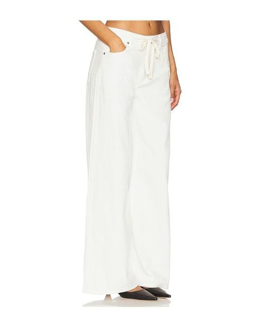 Lioness White Muse Jean