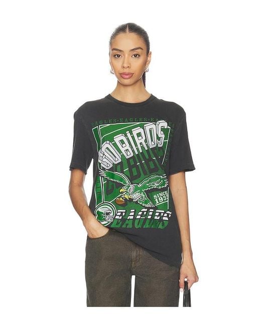 Junk Food Green Eagles Go Birds Vintage Tee for men