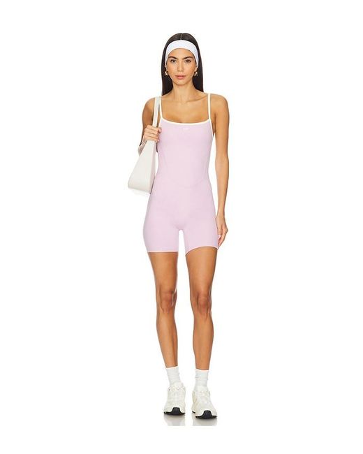 Mono Corto En Color Rosado Talla En 437 de color White